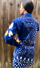 Load image into Gallery viewer, Vintage signed Alfred Shaheen Painted Cheetah top &amp; pant set
