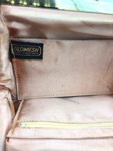 Load image into Gallery viewer, Glomesh Australian Handbag
